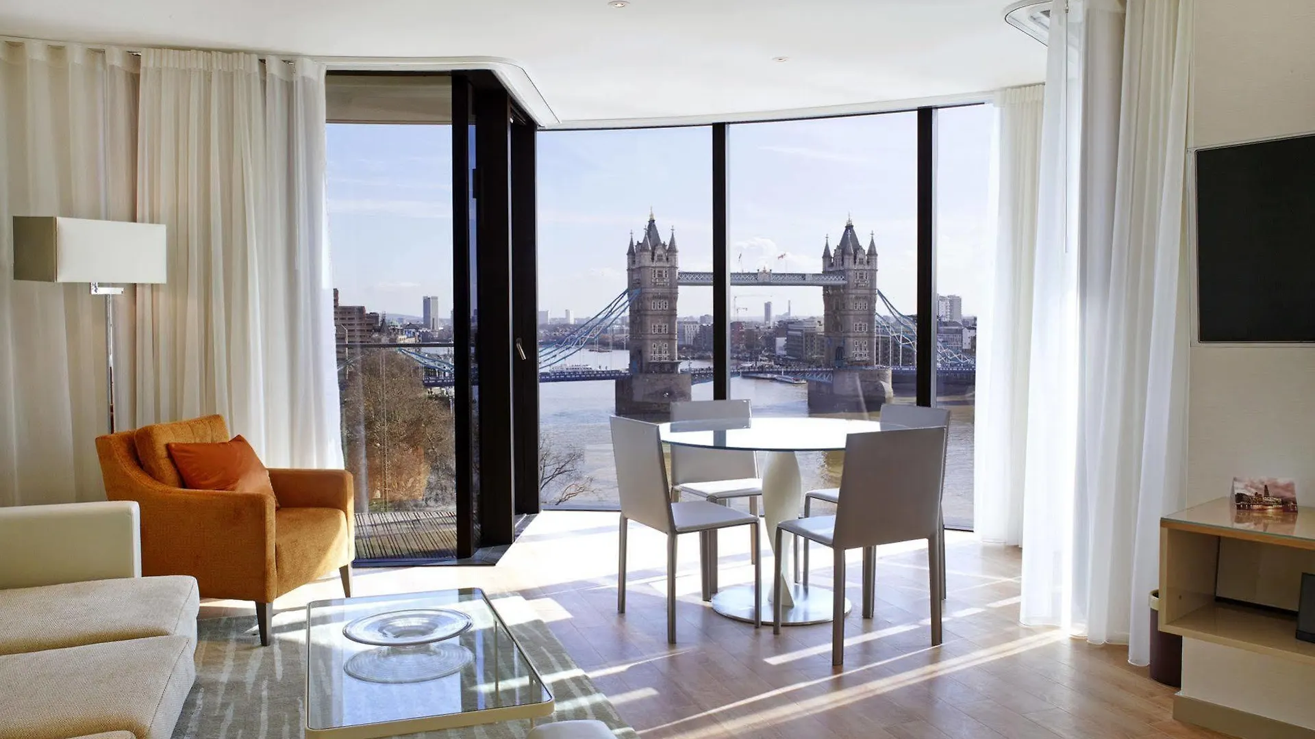 Aparthotel Cheval Three Quays At The Tower Of Londra